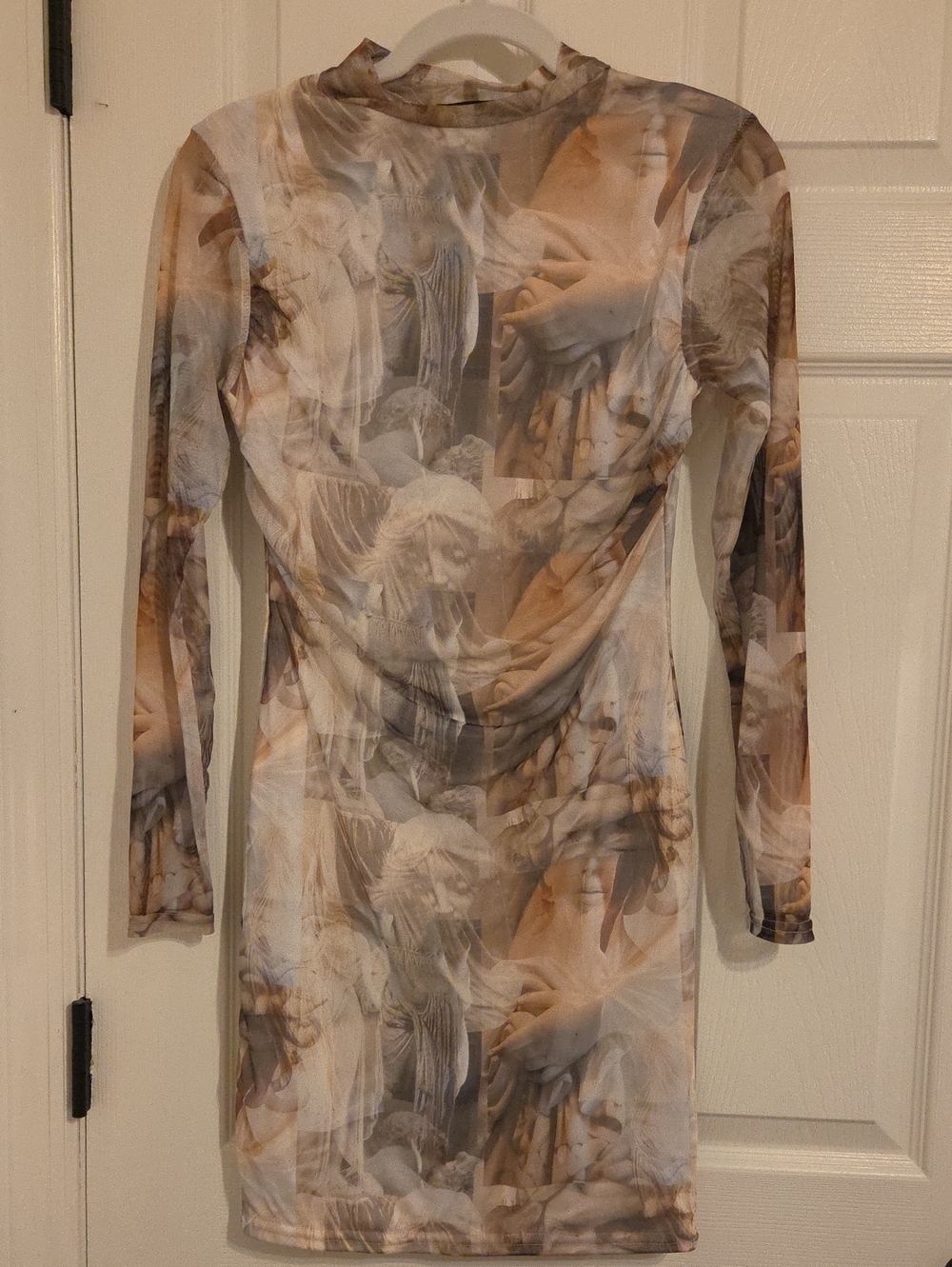 PrettyLittleThing Neutral Sculpture-Print Long Sleeve Bodycon Dress